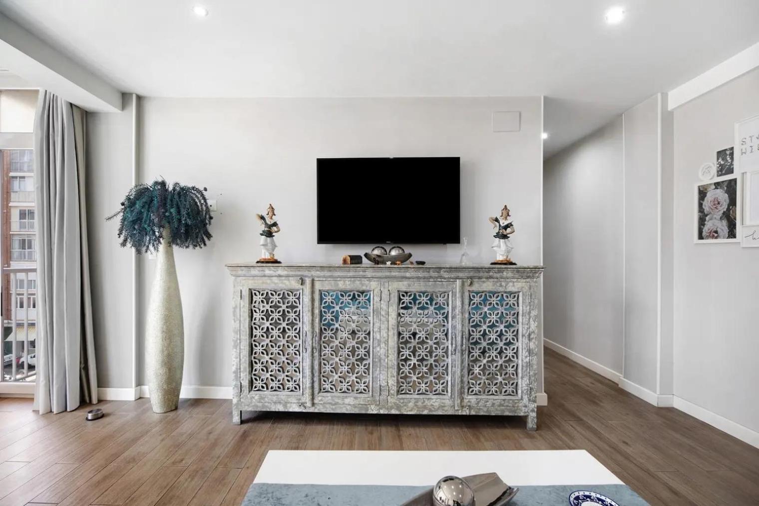 Cozy Room In Stylish Flat Just Steps From The Beach Cadice Esterno foto