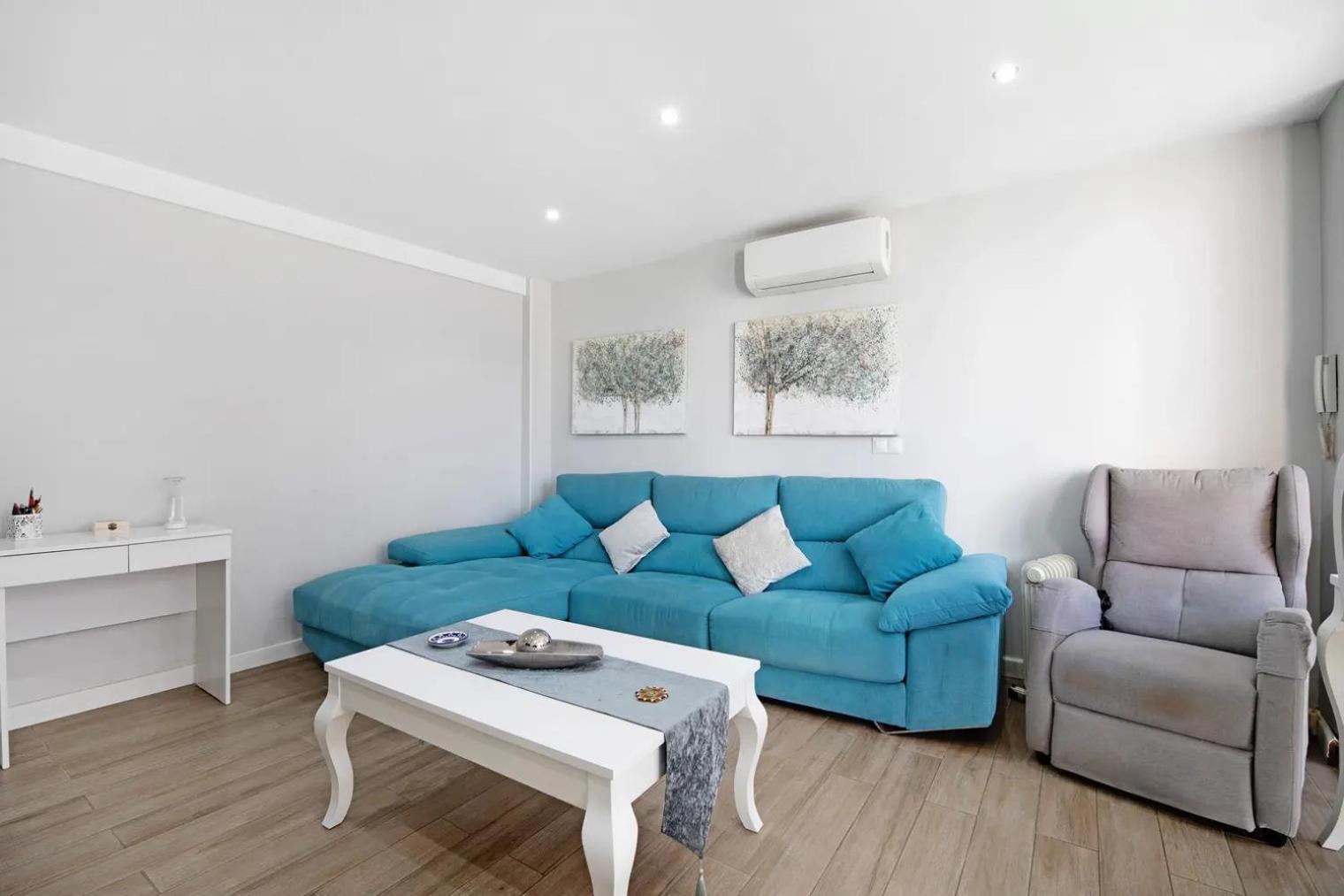 Cozy Room In Stylish Flat Just Steps From The Beach Cadice Esterno foto